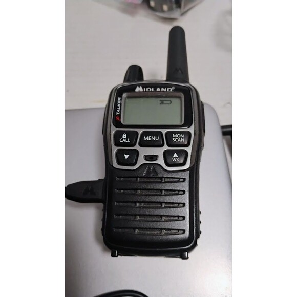 MIDLAND X-TALKER CORDLESS MIXED WALKIE TALKIE LOT OF 2 T51A TESTED WORKS READ!!! - Picture 4 of 9